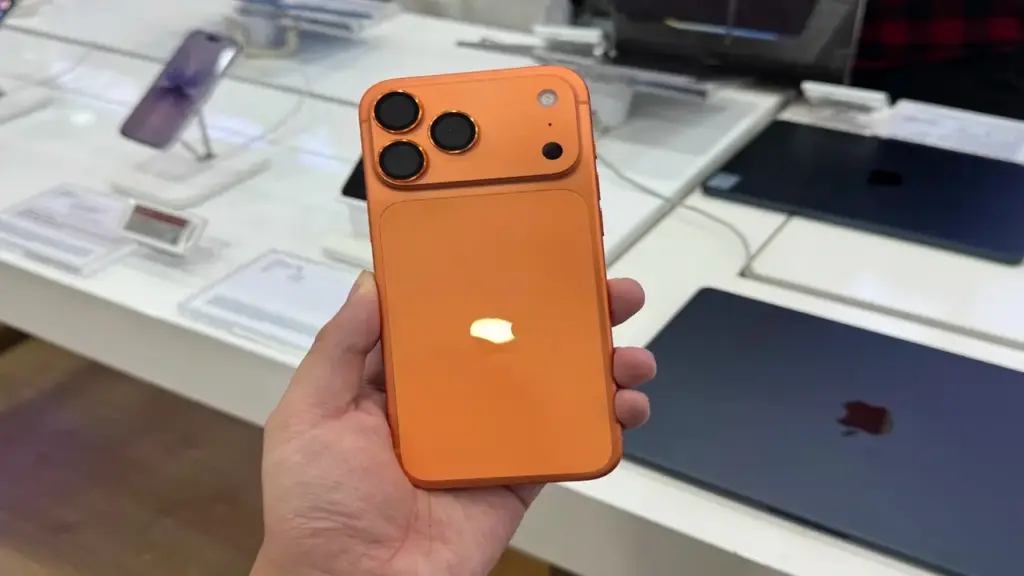 iPhone 17 Pro Max không giảm giá dù đã lên kệ nửa năm
