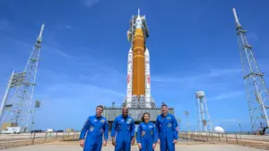 NASA phóng tàu chở người tới Mặt Trăng sau 54 năm