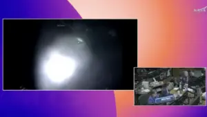 Tàu Orion đưa phi hành gia tiến đến Mặt Trăng