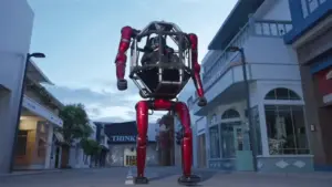 Công ty Trung Quốc ra mắt robot chở người có thể biến hình