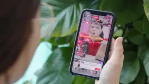 Việt Nam có hơn 6 triệu người kiếm tiền trên TikTok