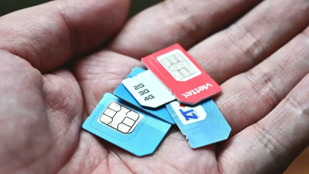 Không xác nhận thuê bao do ở nước ngoài liệu có bị khóa SIM?