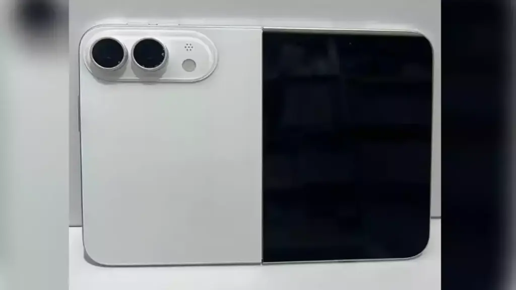 Tranh cãi về thời gian iPhone gập ra mắt