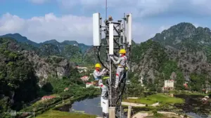 Băng tần 900 MHz giá khởi điểm hơn 1.000 tỷ đồng
